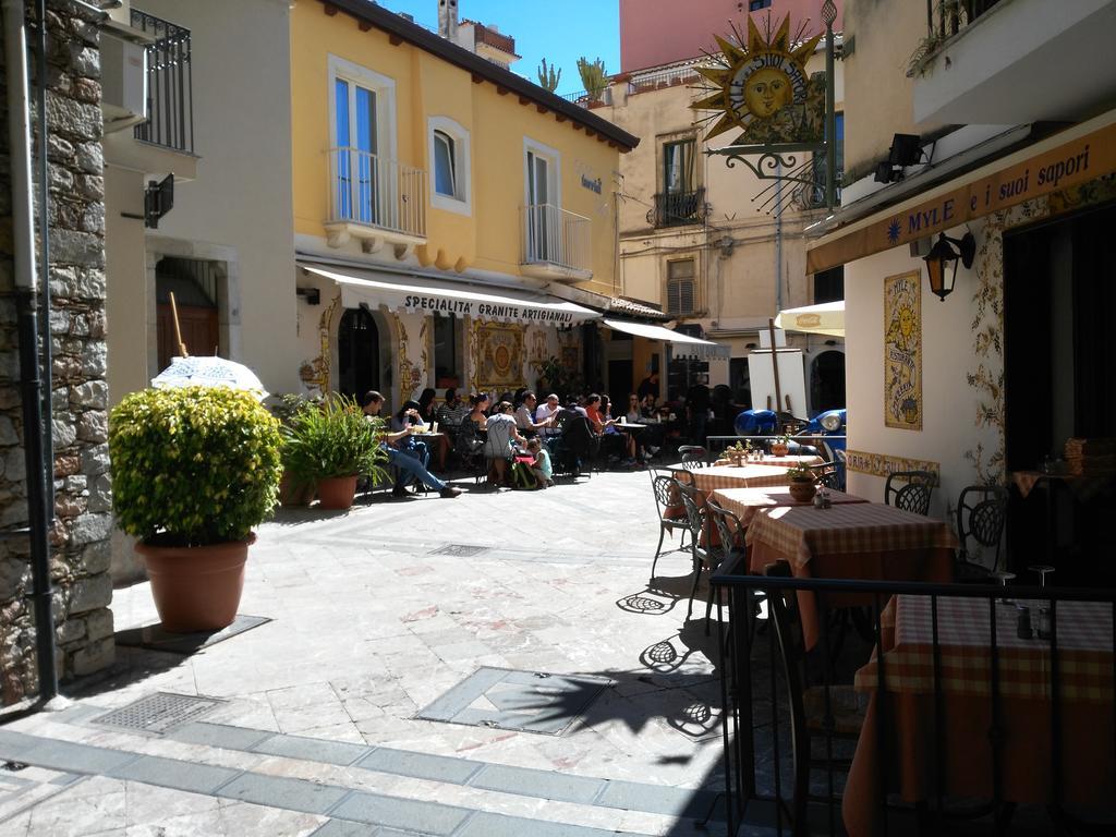 Giardino Del Sole Lejlighed Taormina Eksteriør billede